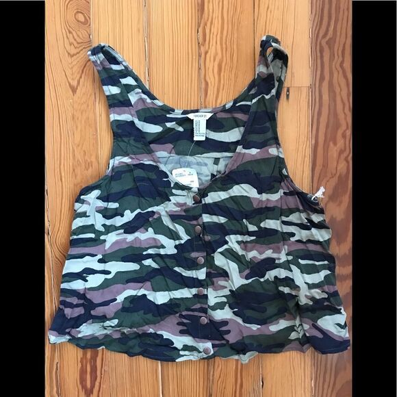 Forever 21 Camo Tank Top - Picture 1 of 4
